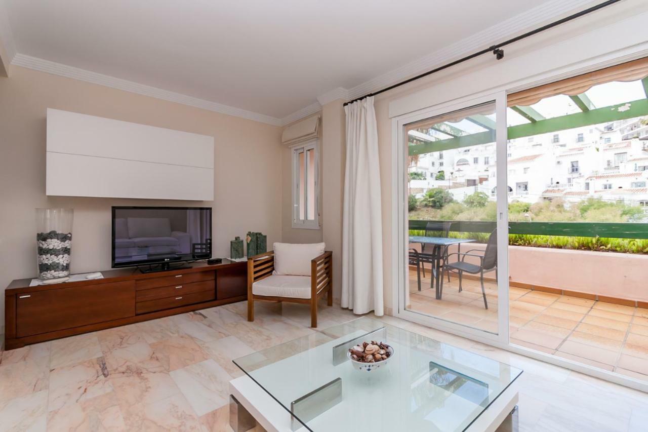 Apartamento Burriana Playa Ibnsadi Nerja Exterior foto